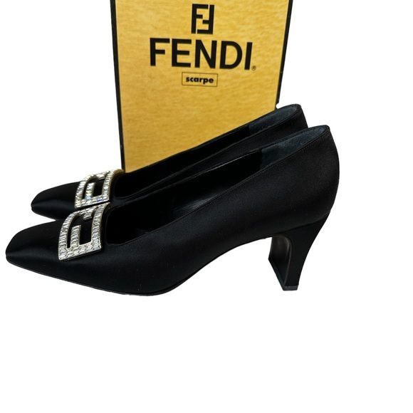Fendi crystal logo pumps shoes - Picture 4 of 8